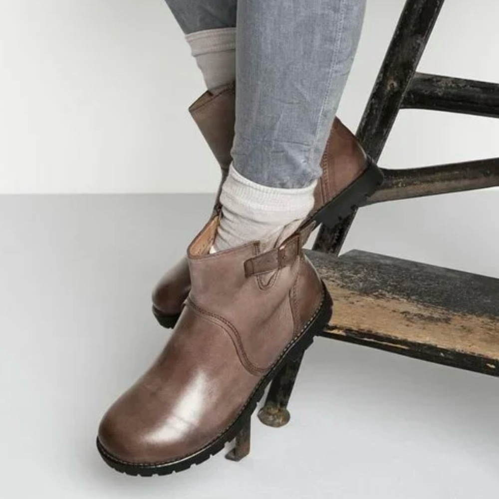 💥PRICE DROP💥 Birkenstock Brown Leather Stowe Boots